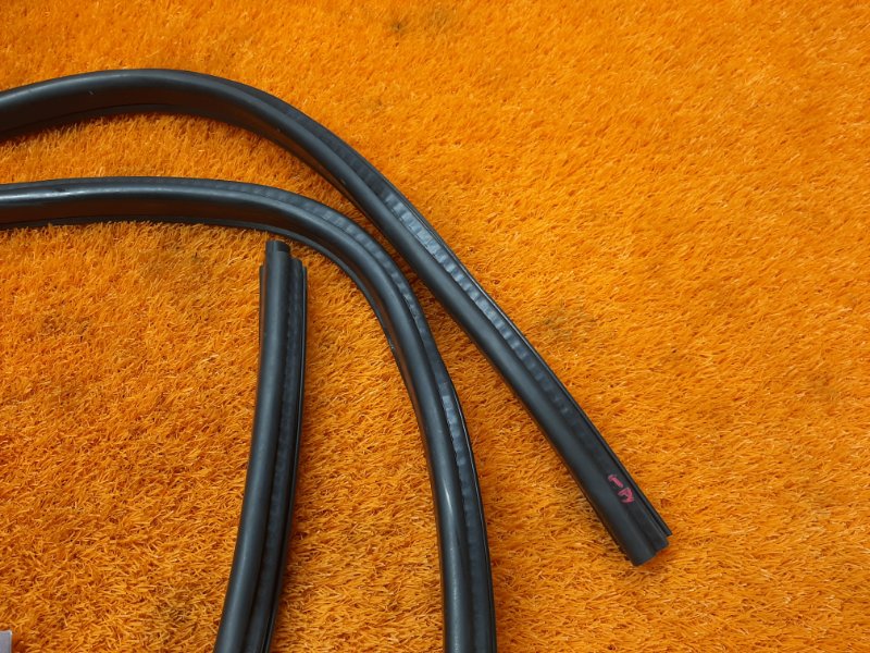 уплотнитель двери, 930 рублей, Красноярск