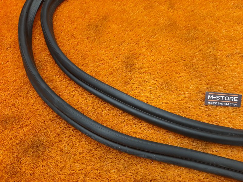 Уплотнитель двери багажника, 810 рублей, Красноярск