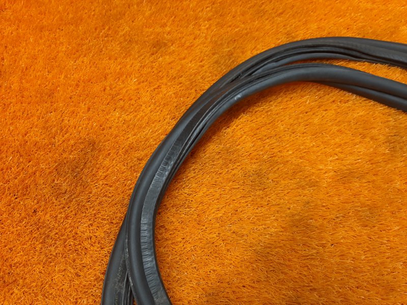 Уплотнитель багажника, 450 рублей, Красноярск