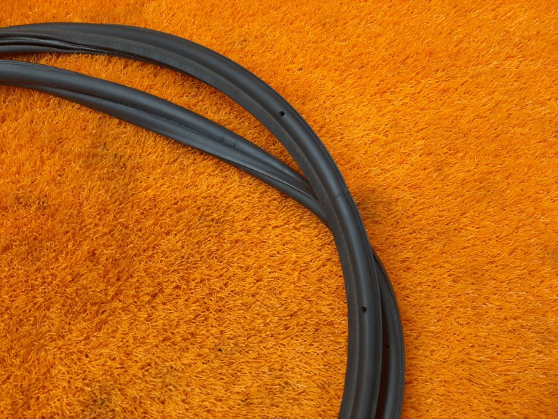 Уплотнитель багажника, 450 рублей, Красноярск