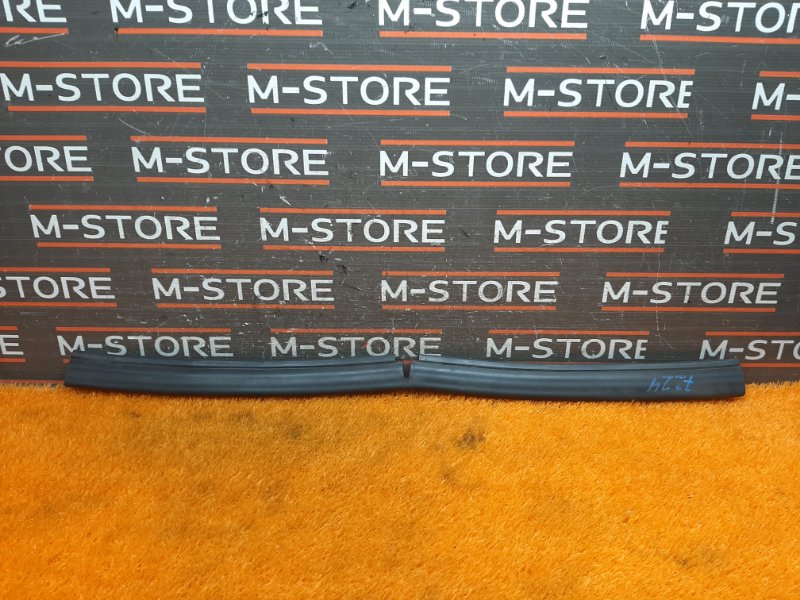 Уплотнитель капота, 510 рублей, Красноярск