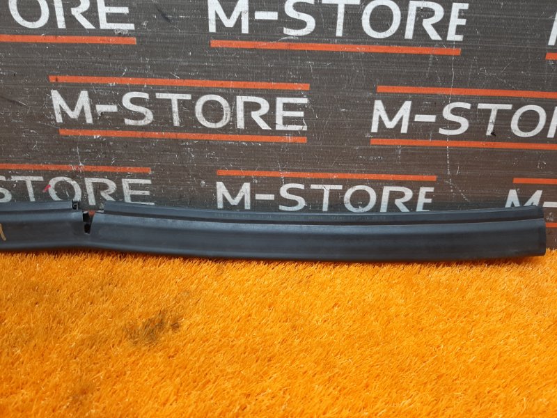 Уплотнитель капота, 510 рублей, Красноярск