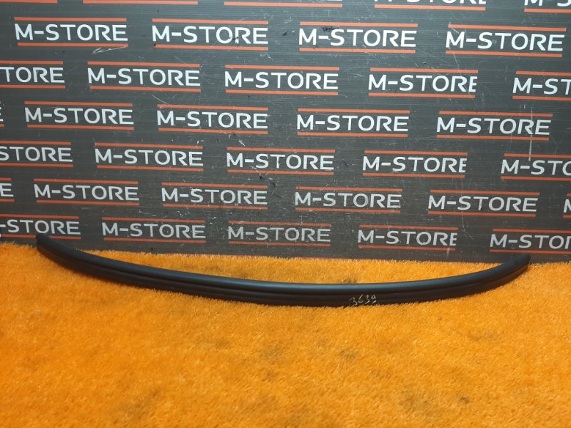 Уплотнитель капота, 630 рублей, Красноярск