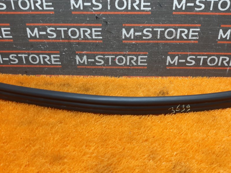 Уплотнитель капота, 630 рублей, Красноярск