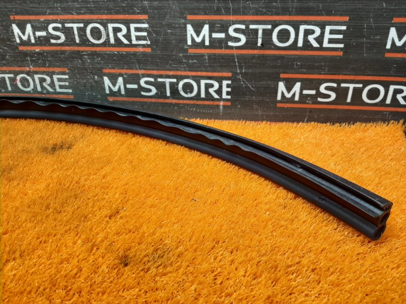 Уплотнитель капота, 630 рублей, Красноярск