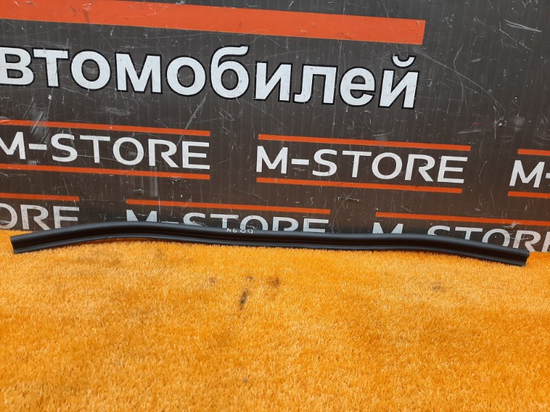 Уплотнитель капота, 630 рублей, Красноярск