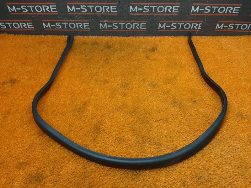 Уплотнитель капота, 340 рублей, Красноярск