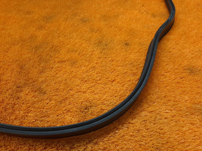 Уплотнитель капота, 340 рублей, Красноярск