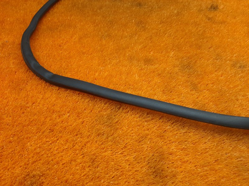 Уплотнитель капота, 630 рублей, Красноярск