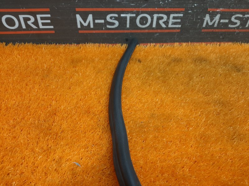 Уплотнитель капота, 630 рублей, Красноярск