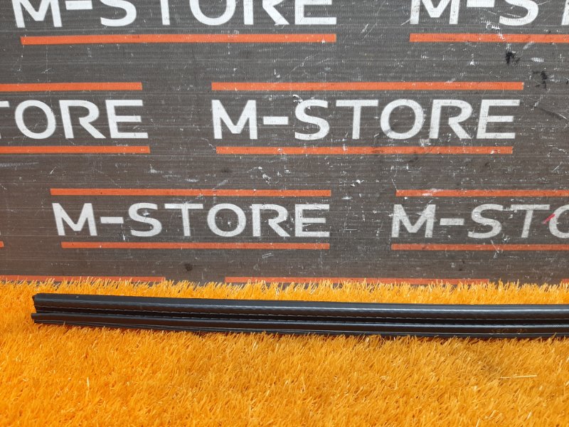 уплотнитель стекла двери, 450 рублей, Красноярск