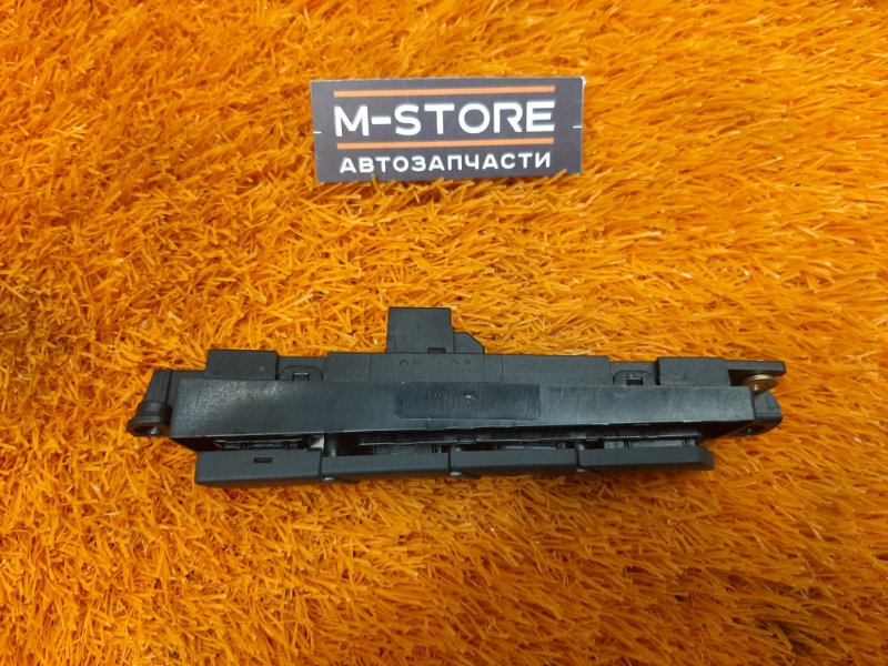 кнопка памяти сидений, 300 рублей, Красноярск