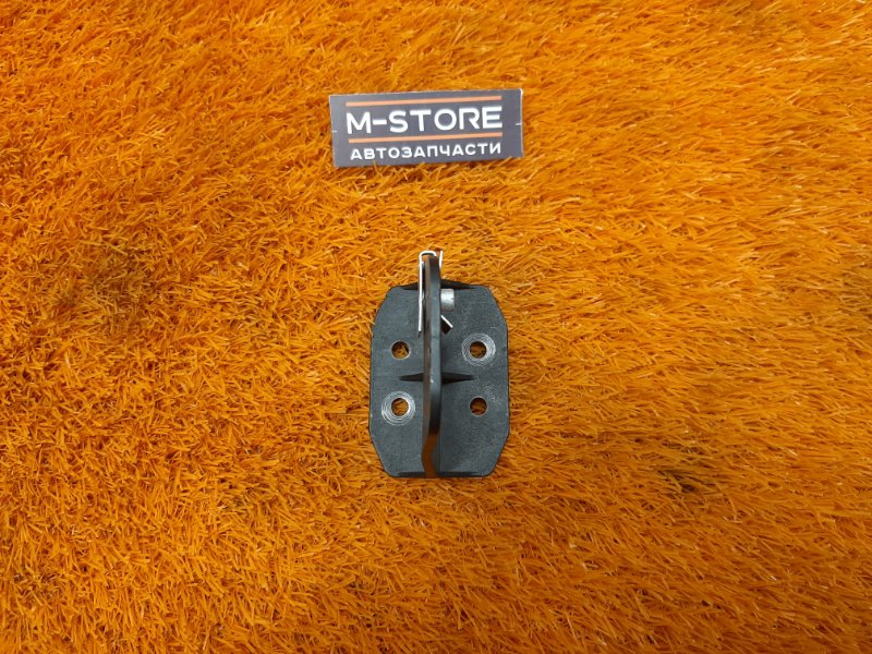 Кронштейн обшивки двери, 100 рублей, Красноярск