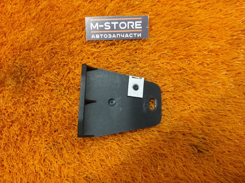 Кронштейн обшивки двери, 100 рублей, Красноярск