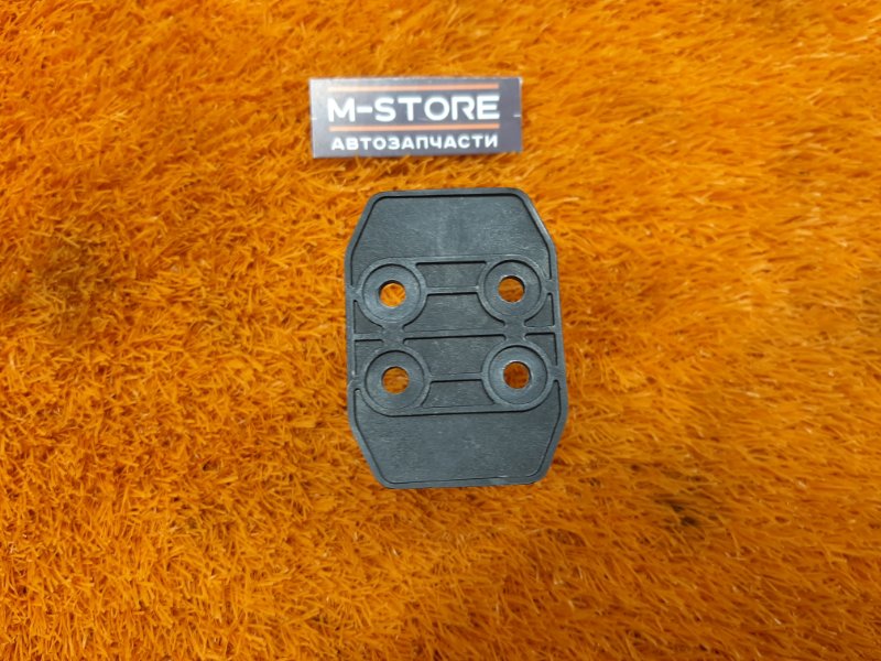 Кронштейн обшивки двери, 100 рублей, Красноярск