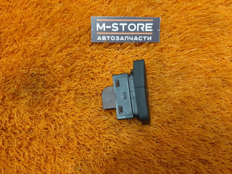 Кнопка центрального замка, 500 рублей, Красноярск