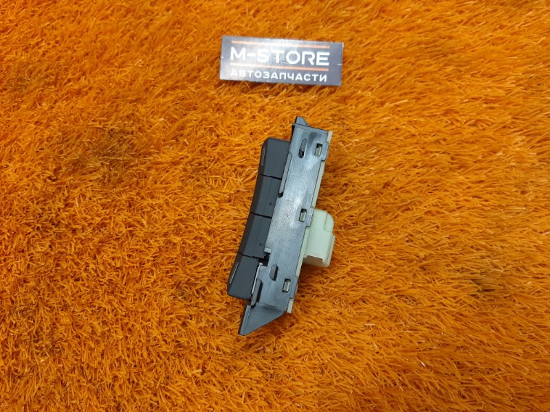 кнопка памяти сидений, 900 рублей, Красноярск