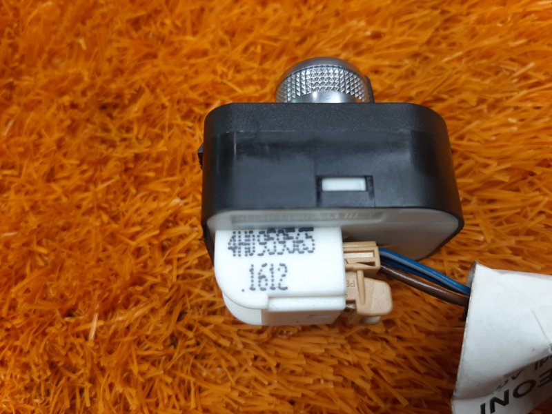 Кнопка регулировки зеркал, 800 рублей, Красноярск