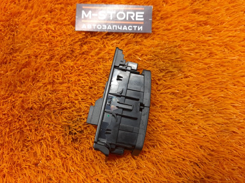 Кнопка центрального замка, 300 рублей, Красноярск