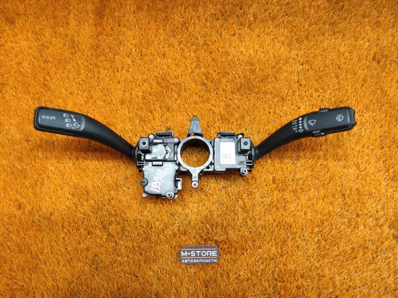 блок подрулевых переключателей, 2000 рублей, Красноярск