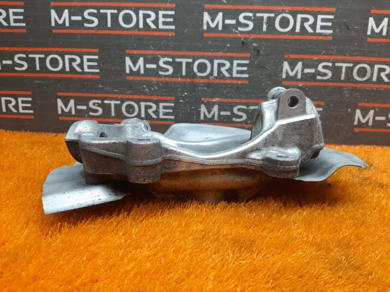 кулак поворотный, 1500 рублей, Красноярск