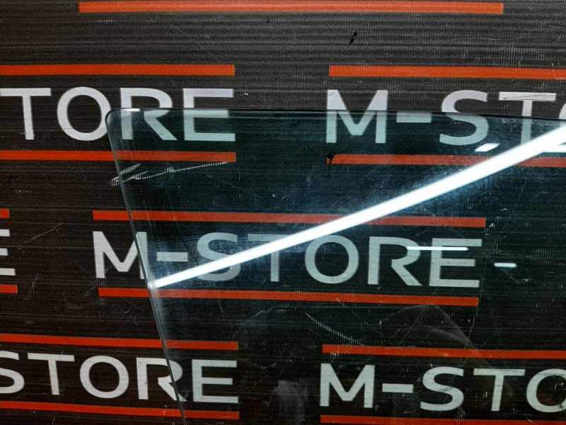 Стекло боковое, 980 рублей, Красноярск