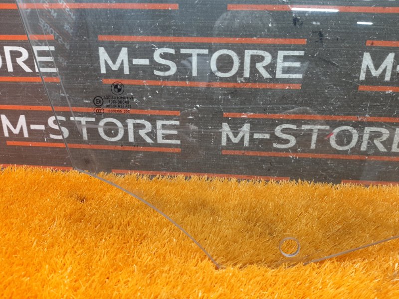 Стекло боковое, 980 рублей, Красноярск