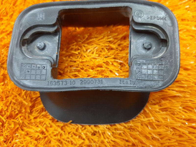 Уплотнитель ограничителя двери, 300 рублей, Красноярск