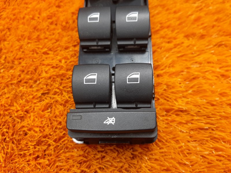 Блок управления стеклоподъемниками, 2000 рублей, Красноярск