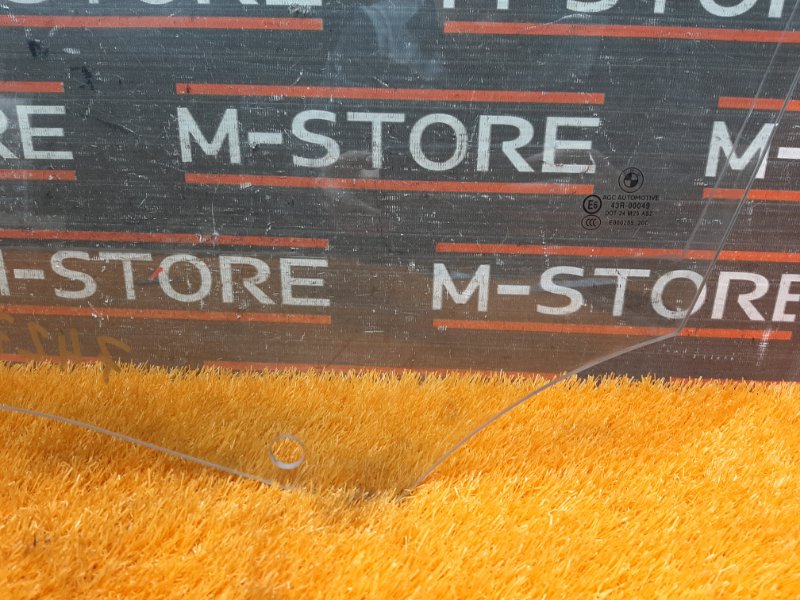 Стекло боковое, 980 рублей, Красноярск