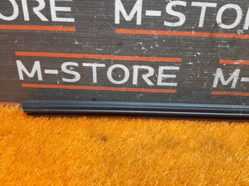 уплотнитель стекла двери, 340 рублей, Красноярск