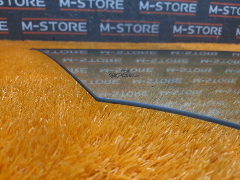 Стекло боковое, 980 рублей, Красноярск