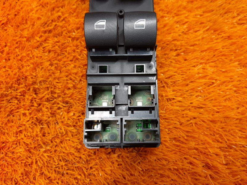 Блок управления стеклоподъемниками, 1700 рублей, Красноярск