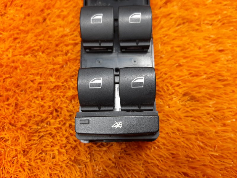 Блок управления стеклоподъемниками, 1000 рублей, Красноярск