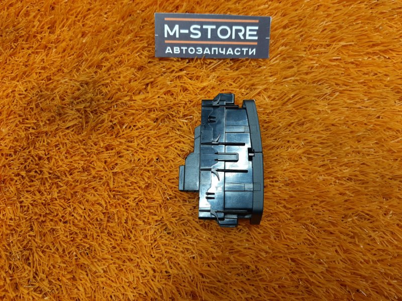 Кнопка центрального замка, 300 рублей, Красноярск