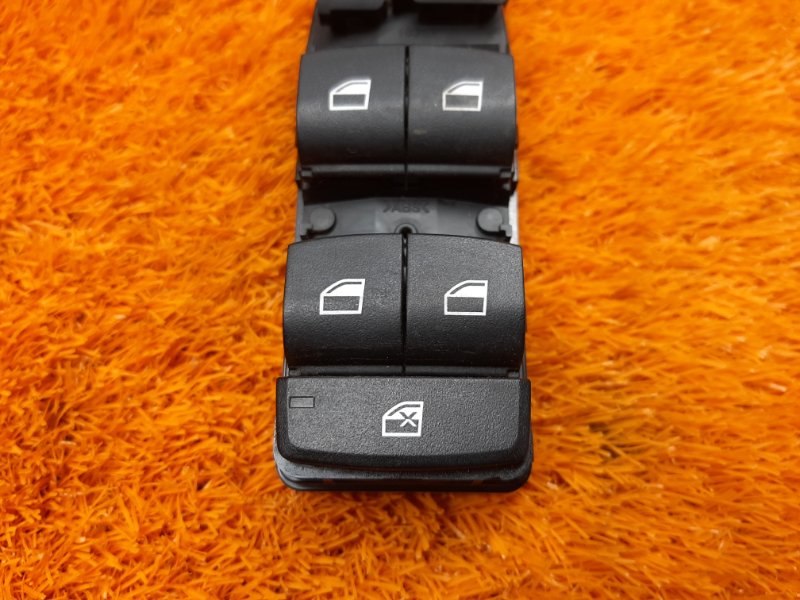 Блок управления стеклоподъемниками, 1000 рублей, Красноярск