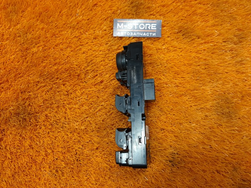 Блок управления стеклоподъемниками, 1000 рублей, Красноярск