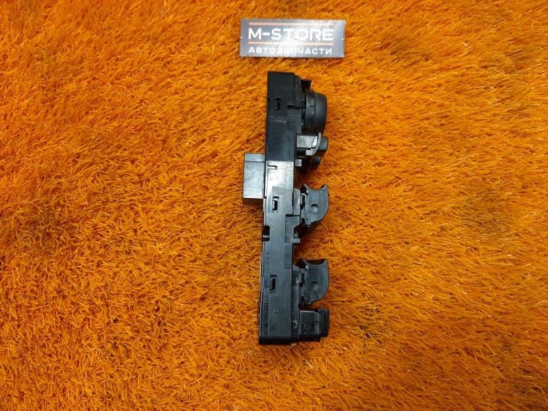 Блок управления стеклоподъемниками, 1000 рублей, Красноярск