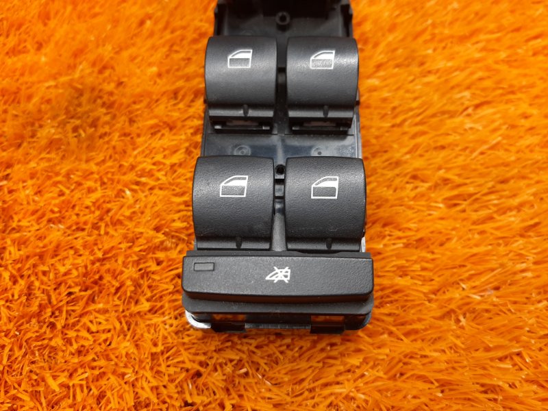 Блок управления стеклоподъемниками, 2000 рублей, Красноярск