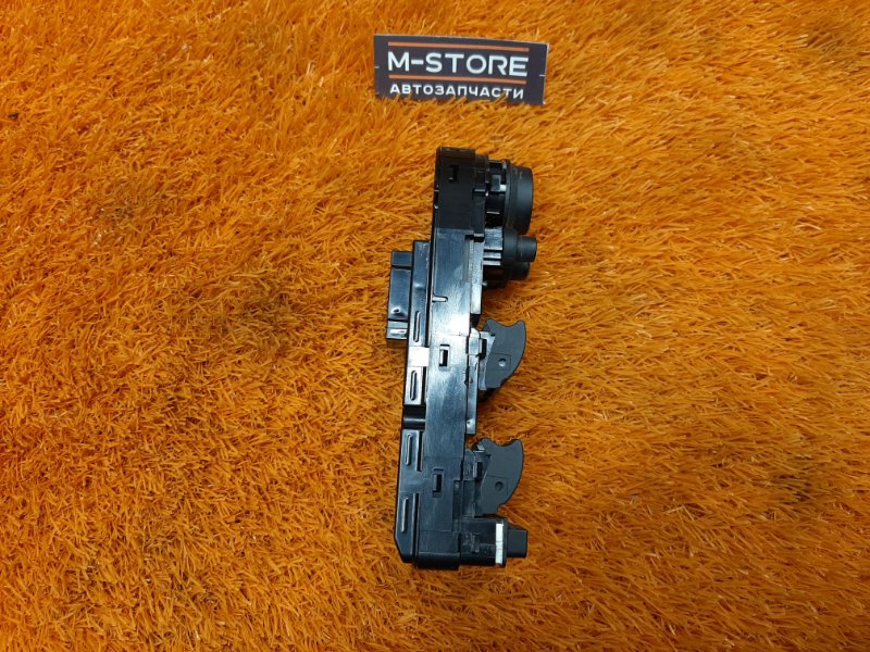 Блок управления стеклоподъемниками, 2000 рублей, Красноярск