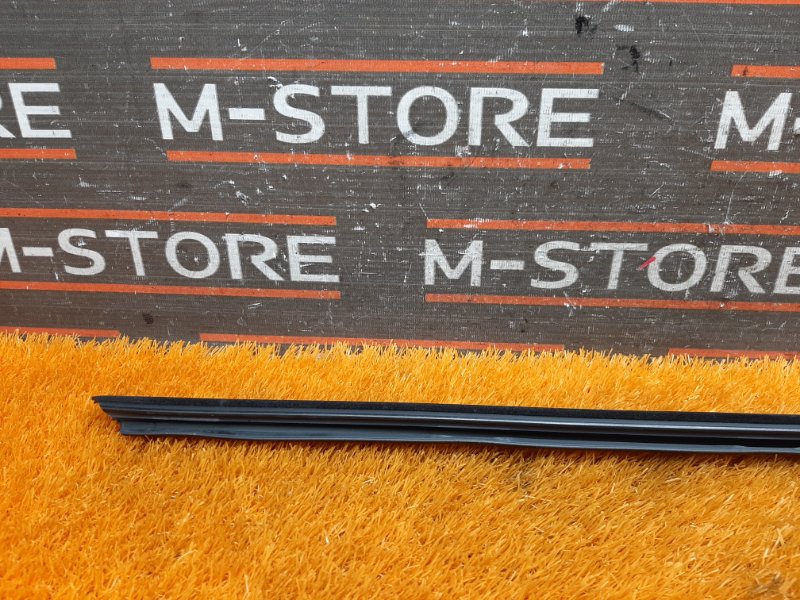 уплотнитель стекла двери, 340 рублей, Красноярск