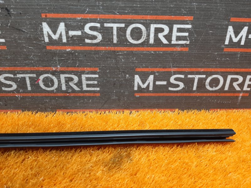 уплотнитель стекла двери, 340 рублей, Красноярск