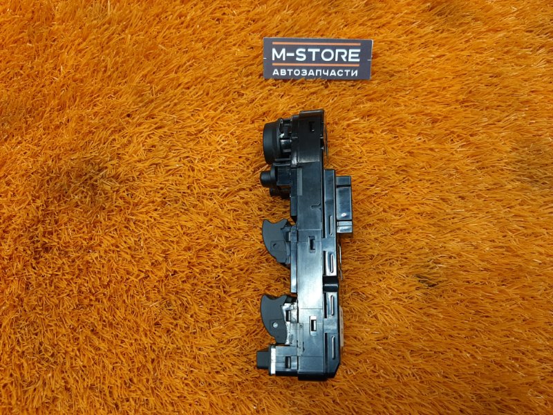 Блок управления стеклоподъемниками, 2000 рублей, Красноярск