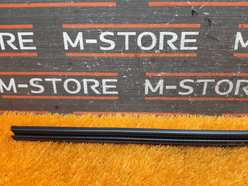 уплотнитель стекла двери, 450 рублей, Красноярск