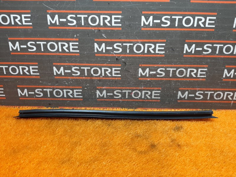 уплотнитель стекла двери, 630 рублей, Красноярск