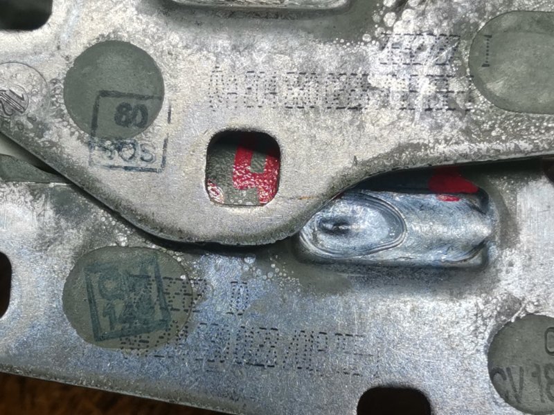 петля капота, 2540 рублей, Красноярск