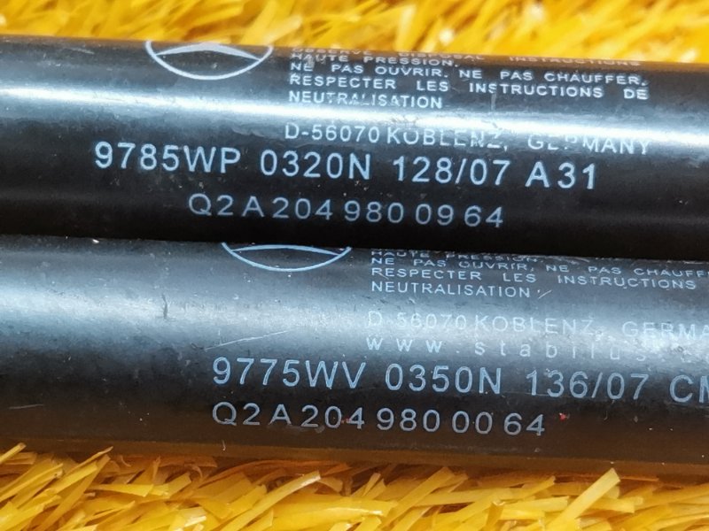 амортизатор капота, 1000 рублей, Красноярск