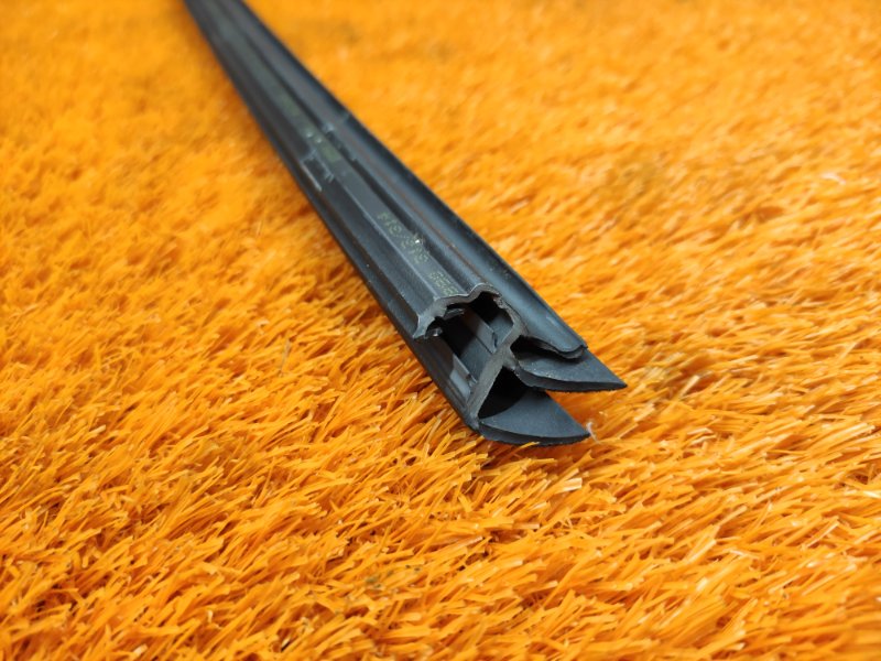 уплотнитель стекла двери, 340 рублей, Красноярск