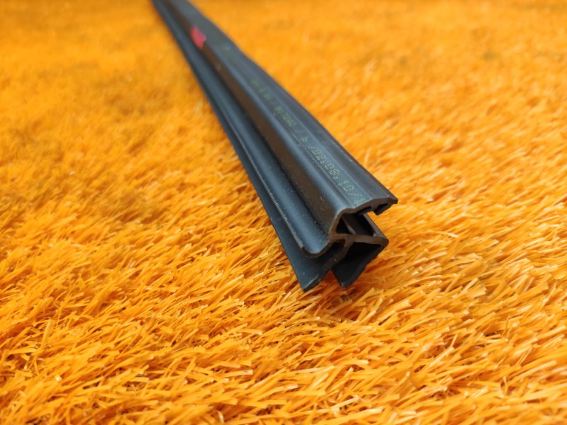 уплотнитель стекла двери, 340 рублей, Красноярск