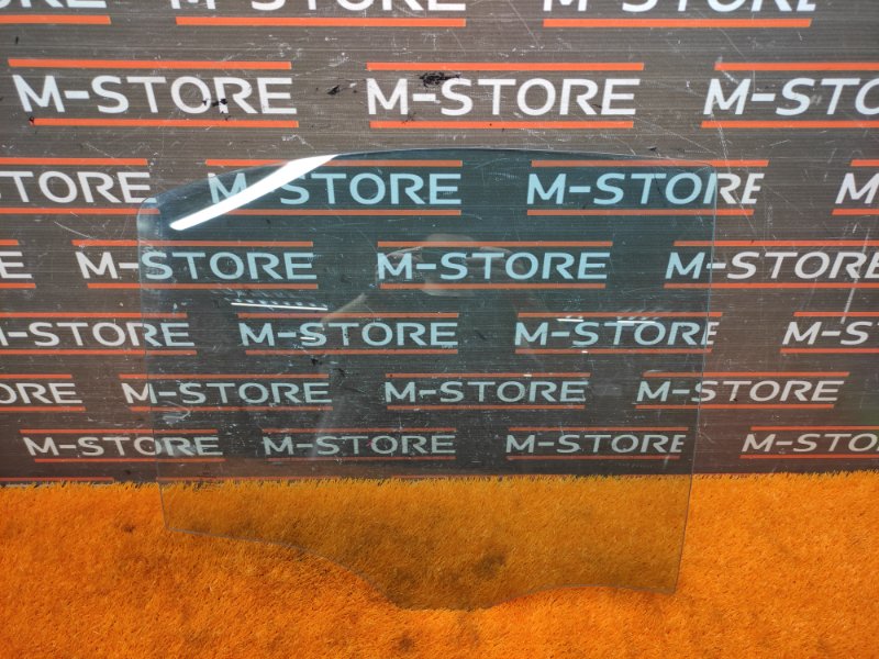 Стекло боковое, 540 рублей, Красноярск